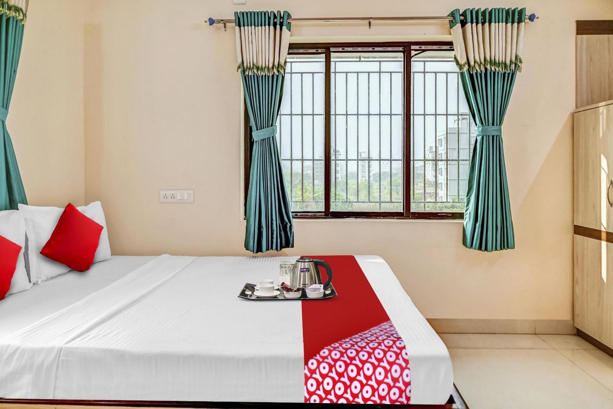 Hotel O Tara Maa Guest House Panchuria エクステリア 写真