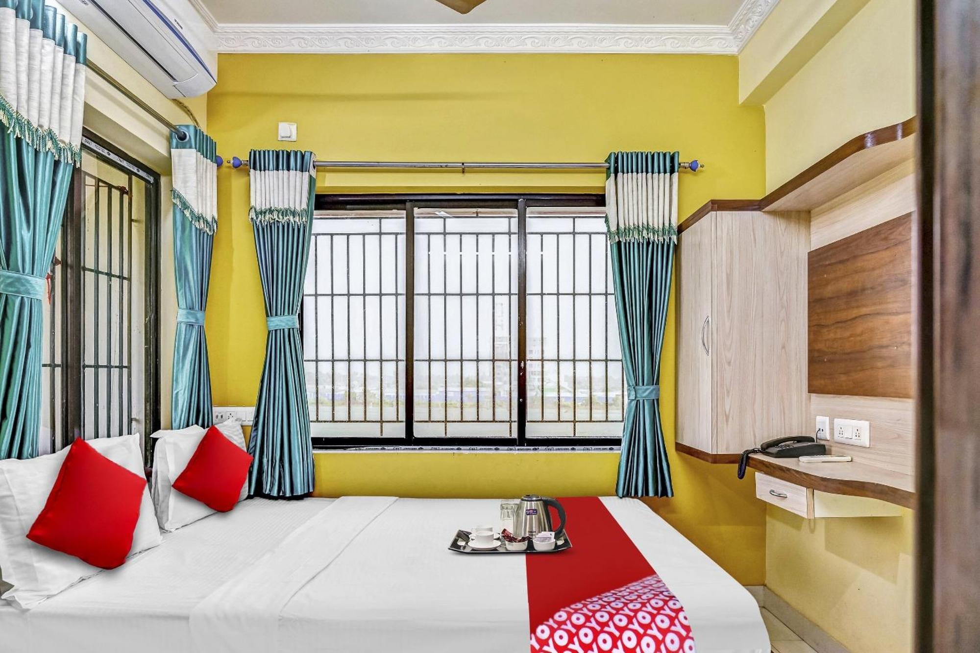 Hotel O Tara Maa Guest House Panchuria エクステリア 写真