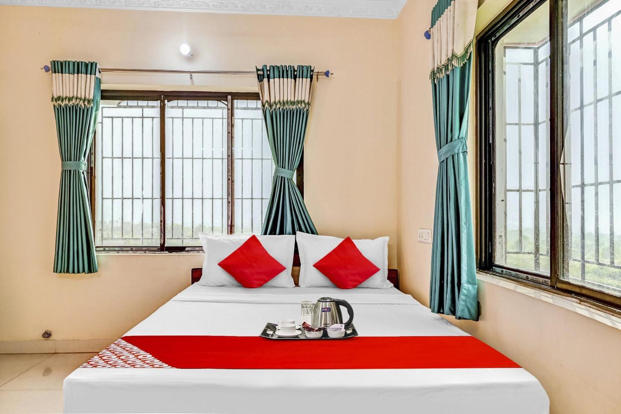Hotel O Tara Maa Guest House Panchuria エクステリア 写真